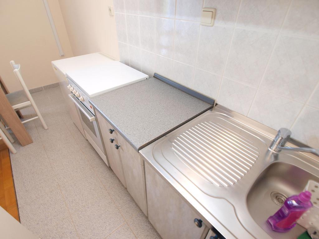 Apartments Dubravka 1315 เวอร์ซาร์ ภายนอก รูปภาพ