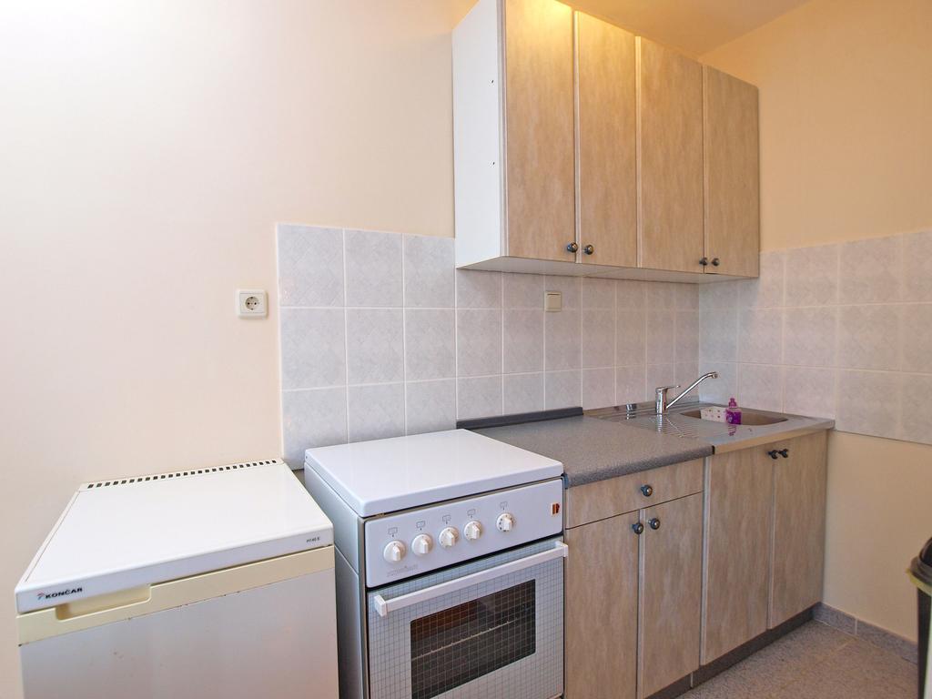 Apartments Dubravka 1315 เวอร์ซาร์ ภายนอก รูปภาพ